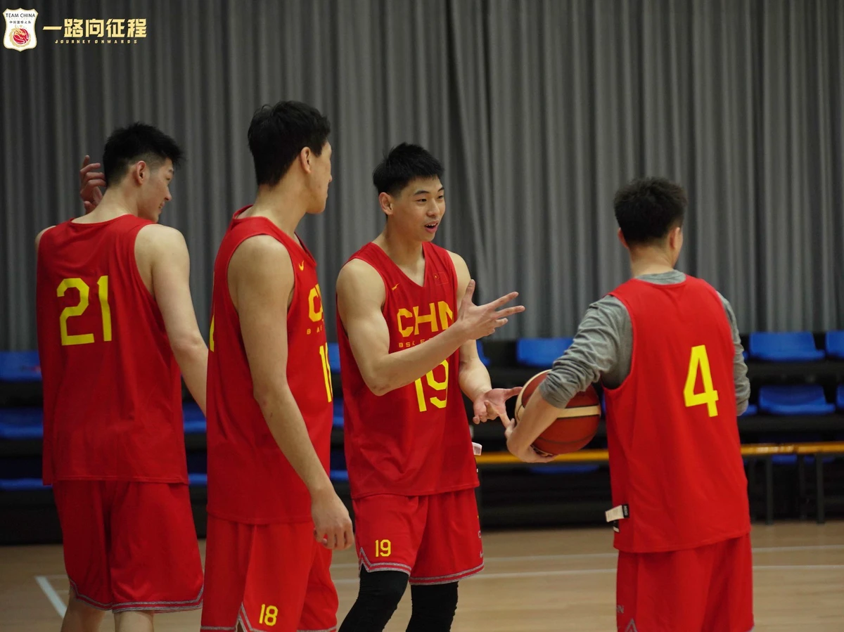 篮球体能趣味训练十法是什么_0